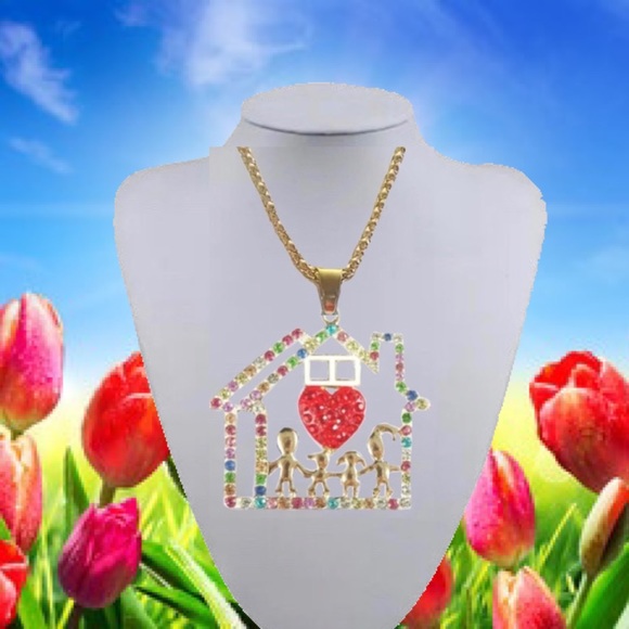 HOME FAMILY LOVE HEART NECKLACE - Picture 1 of 4